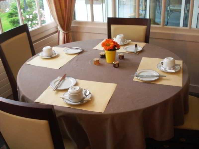 Hotel La Mascotte La Baule-Escoublac Екстер'єр фото